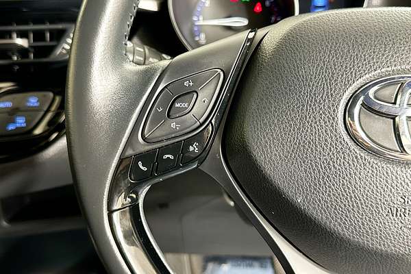 2022 Toyota C-HR GXL (AWD) NGX50R