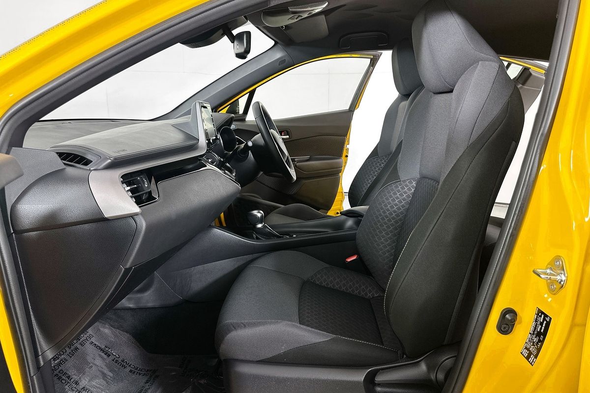 2023 Toyota C-HR GXL (2WD) NGX10R