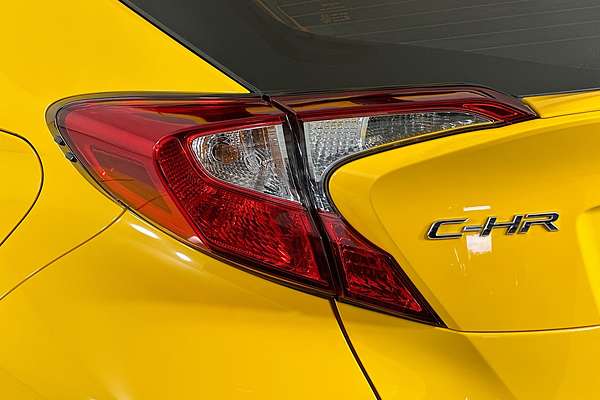 2022 Toyota C-HR GXL (AWD) NGX50R