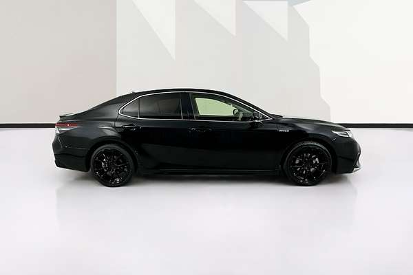 2021 Toyota CAMRY SX HYBRID AXVH70R