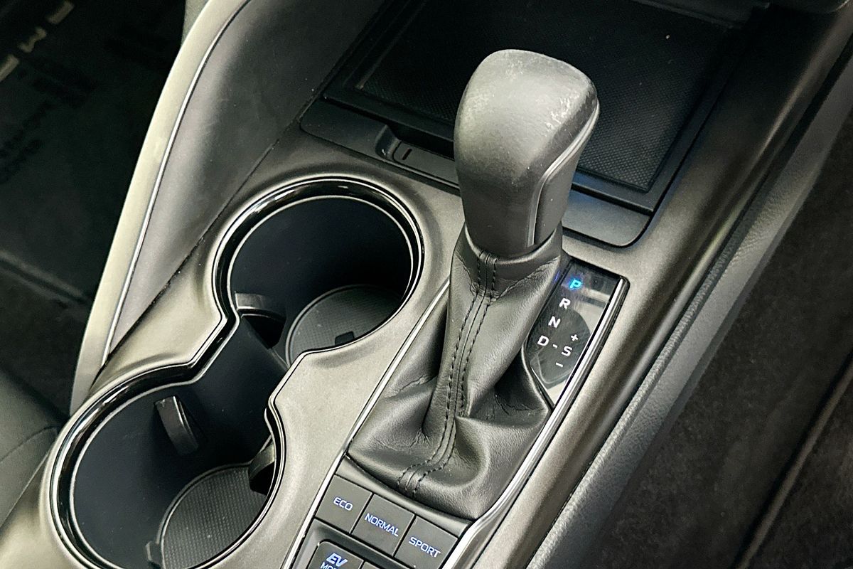 2021 Toyota CAMRY ASCENT SPORT HYBRID AXVH70R