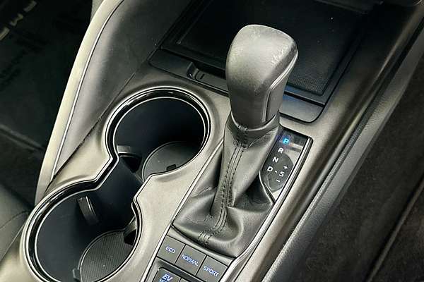 2021 Toyota CAMRY ASCENT SPORT HYBRID AXVH70R