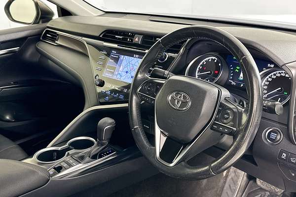 2020 Toyota CAMRY SX GSV70R