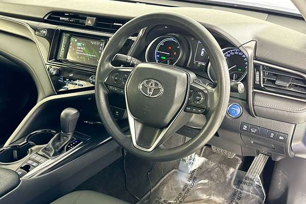 2018 Toyota CAMRY ASCENT HYBRID AXVH71R