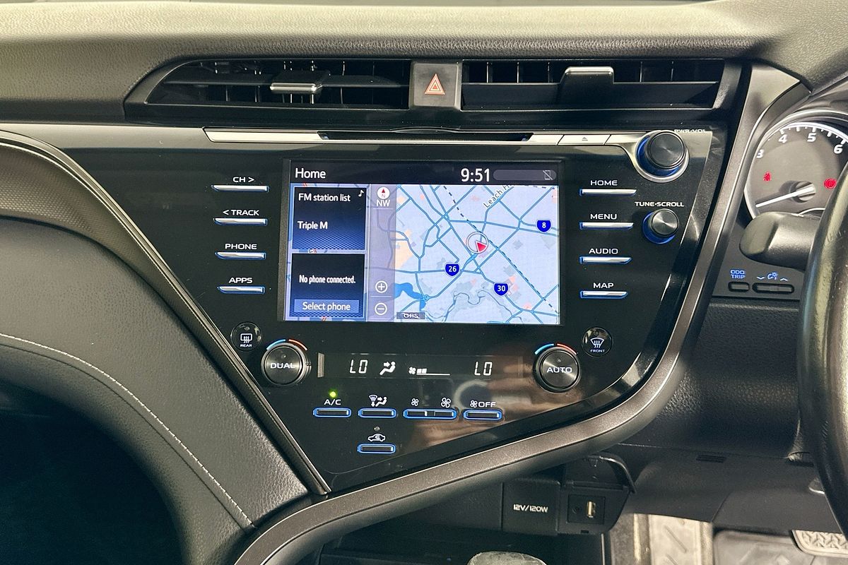 2020 Toyota CAMRY SX GSV70R