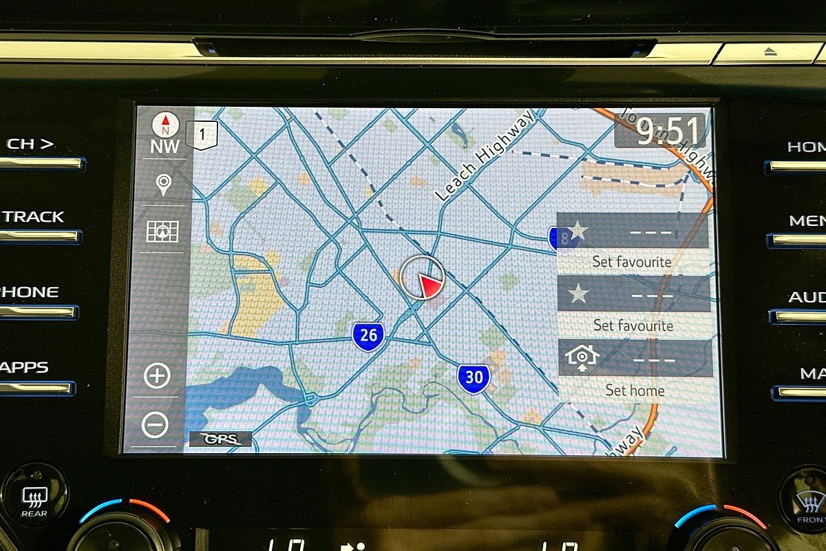 2020 Toyota CAMRY SX GSV70R