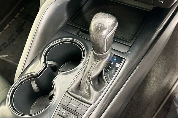 2020 Toyota CAMRY ASCENT SPORT HYBRID AXVH71R