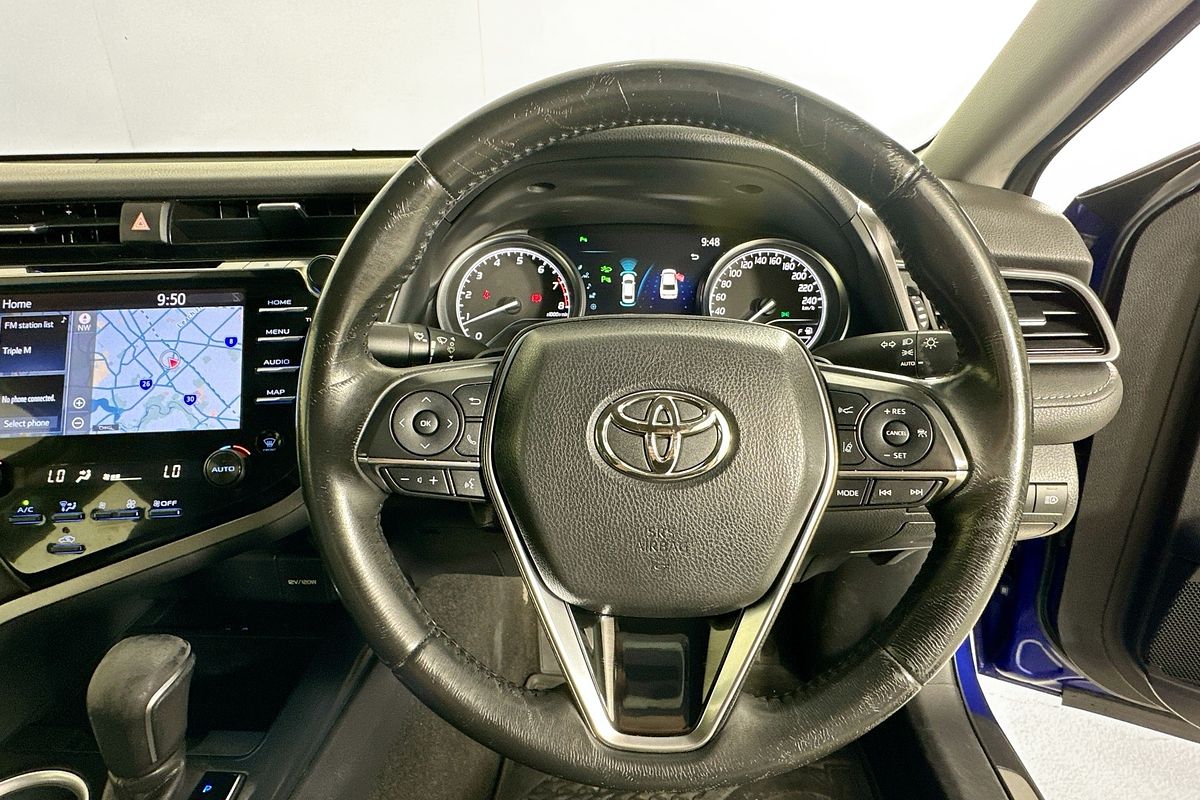 2020 Toyota CAMRY SX GSV70R