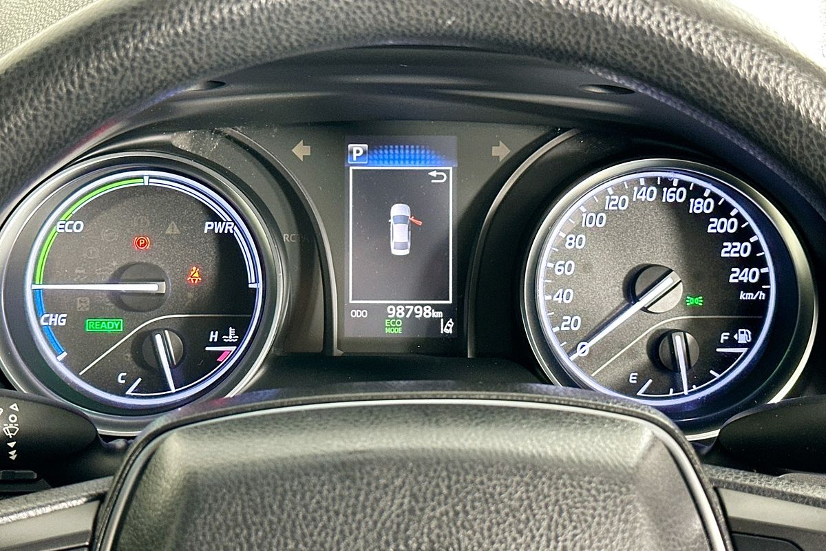 2018 Toyota CAMRY ASCENT HYBRID AXVH71R