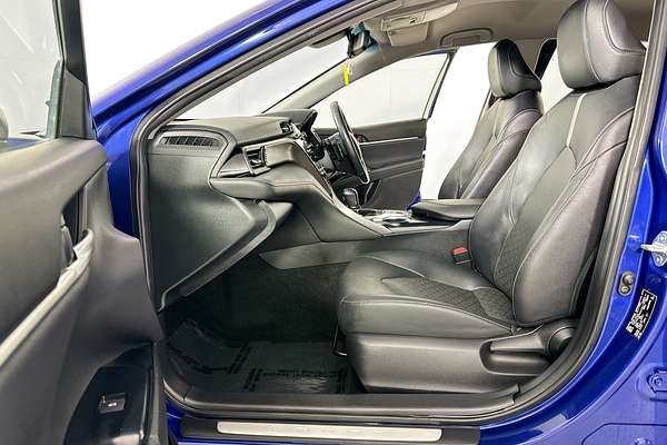 2021 Toyota CAMRY SX GSV70R