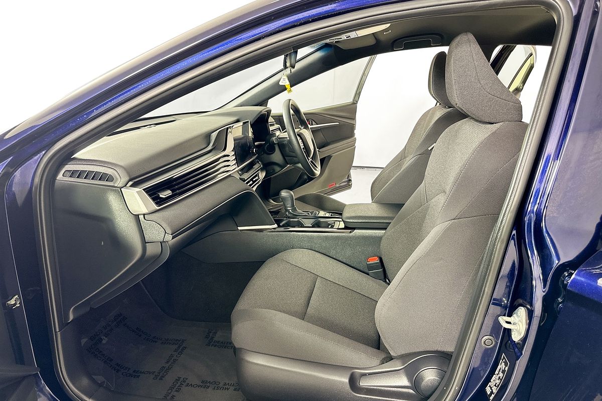 2024 Toyota CAMRY ASCENT HYBRID AXVH80R