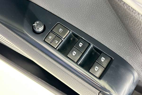 2020 Toyota CAMRY ASCENT SPORT HYBRID AXVH71R