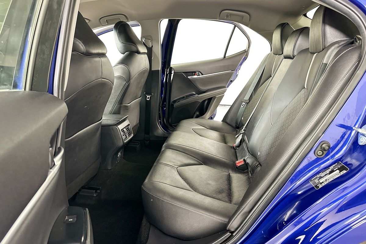 2021 Toyota CAMRY SX GSV70R