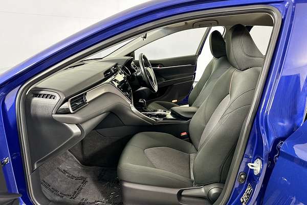 2020 Toyota CAMRY ASCENT SPORT HYBRID AXVH71R