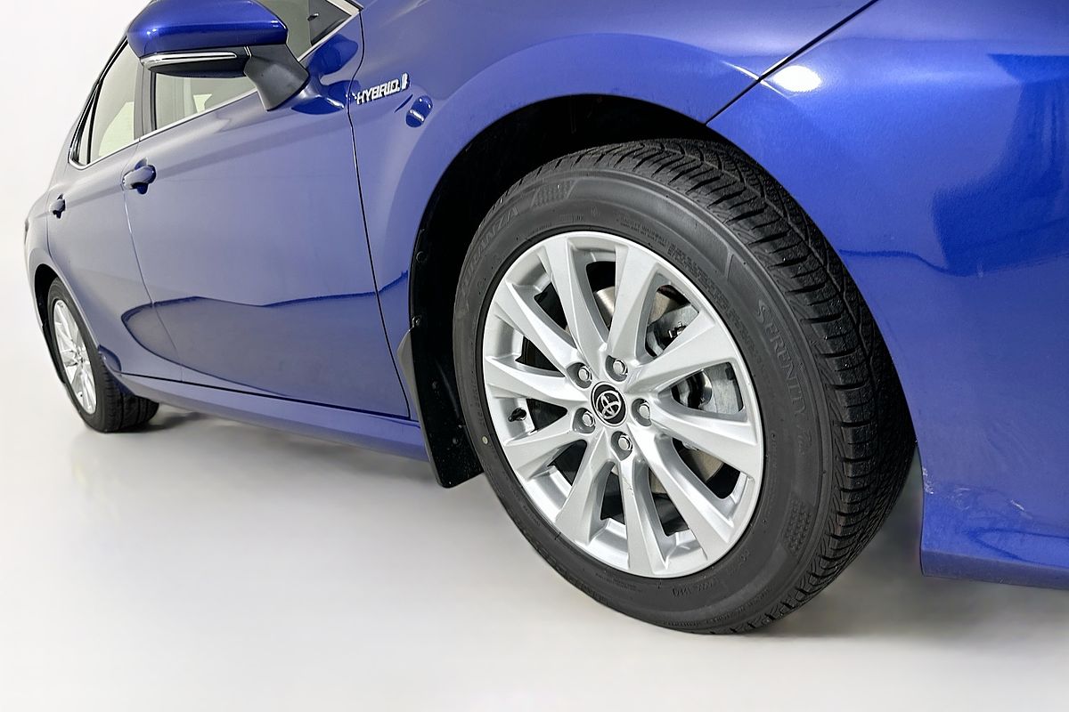 2018 Toyota CAMRY ASCENT HYBRID AXVH71R