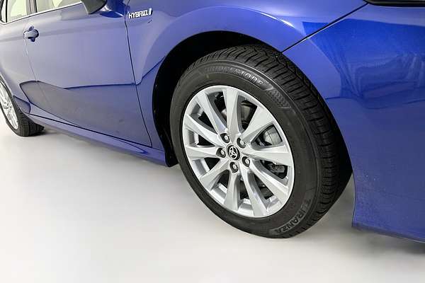 2020 Toyota CAMRY ASCENT HYBRID AXVH70R