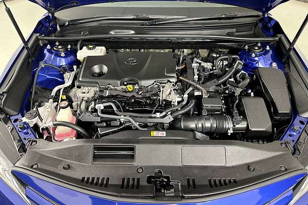 2018 Toyota CAMRY ASCENT HYBRID AXVH71R