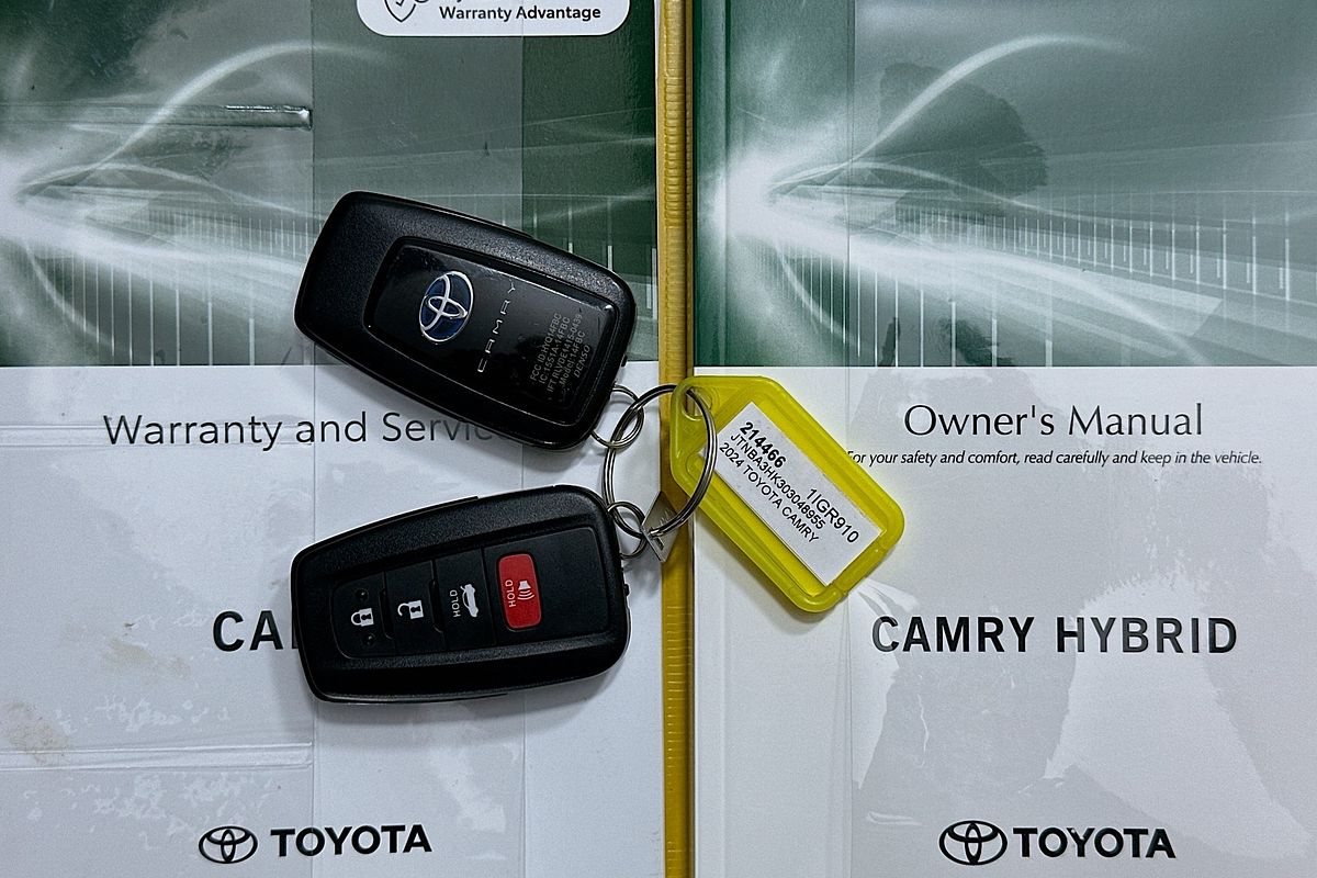 2024 Toyota CAMRY ASCENT HYBRID AXHV70R