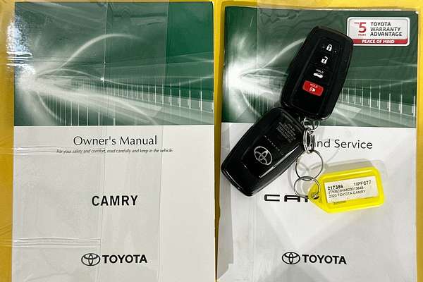 2020 Toyota CAMRY SX GSV70R