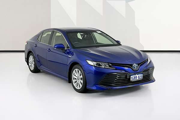 2018 Toyota CAMRY ASCENT HYBRID AXVH71R