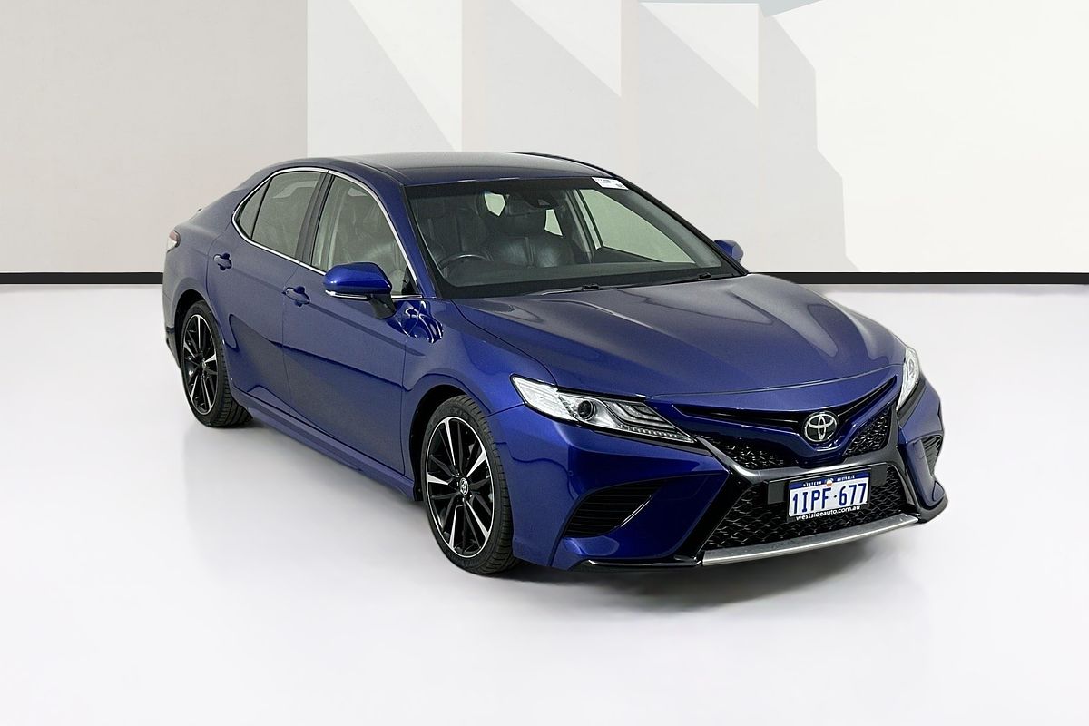 2020 Toyota CAMRY SX GSV70R