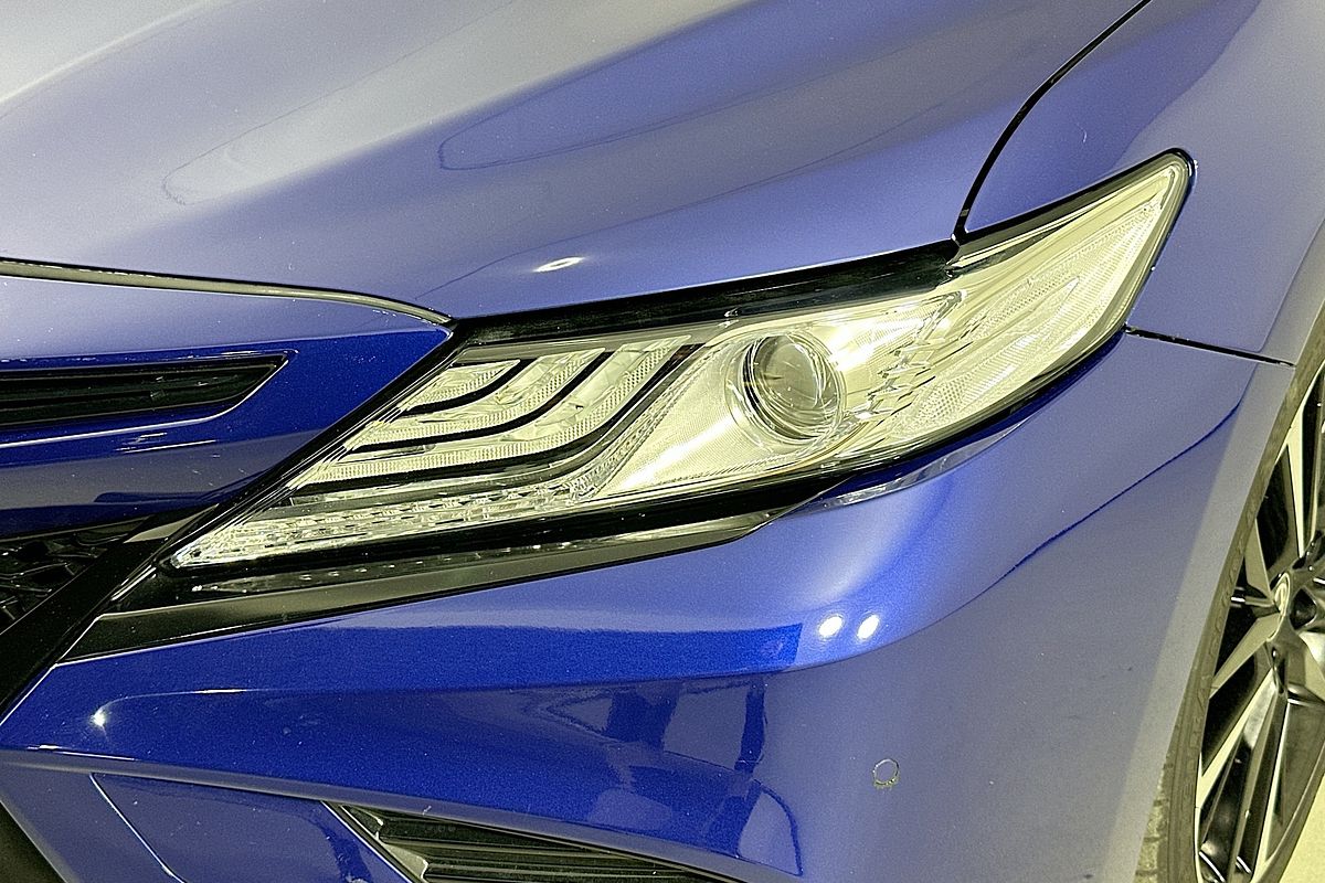 2020 Toyota CAMRY SX GSV70R