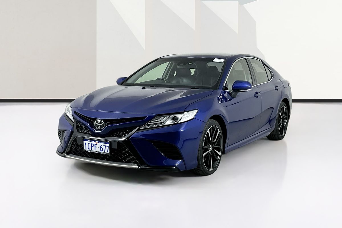 2020 Toyota CAMRY SX GSV70R