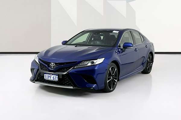 2020 Toyota CAMRY SX GSV70R