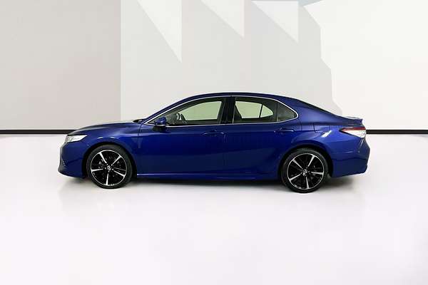 2020 Toyota CAMRY SX GSV70R