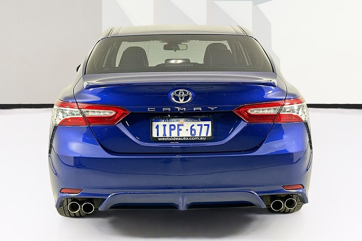 2020 Toyota CAMRY SX GSV70R