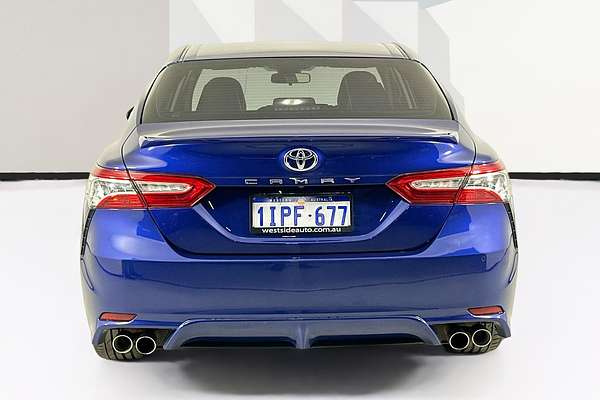 2020 Toyota CAMRY SX GSV70R