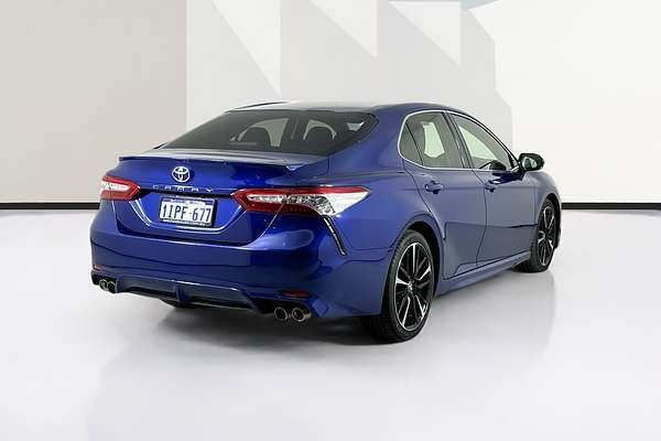 2020 Toyota CAMRY SX GSV70R