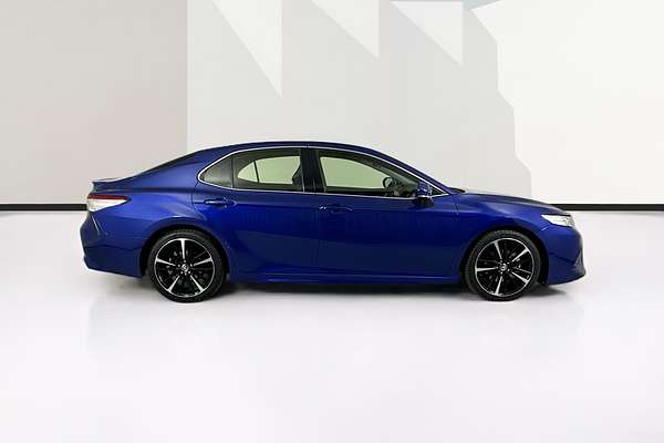 2020 Toyota CAMRY SX GSV70R