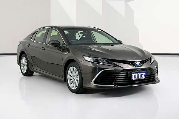 2024 Toyota CAMRY ASCENT HYBRID AXHV70R