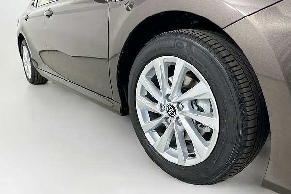 2024 Toyota CAMRY ASCENT HYBRID AXHV70R