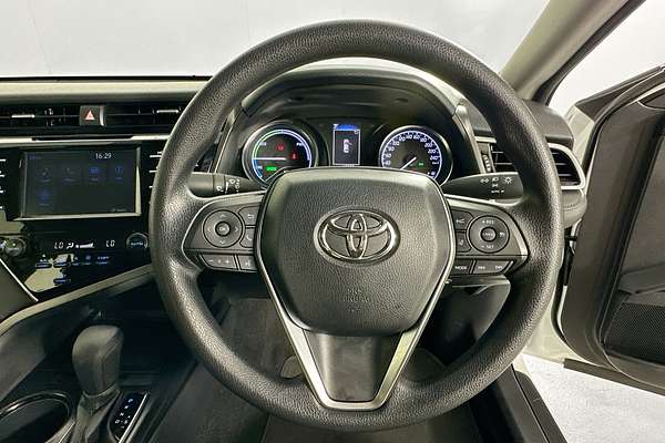 2018 Toyota CAMRY ASCENT HYBRID AXVH71R