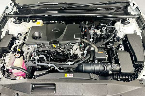 2018 Toyota CAMRY ASCENT HYBRID AXVH71R