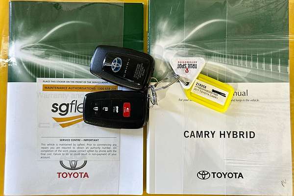 2018 Toyota CAMRY ASCENT HYBRID AXVH71R