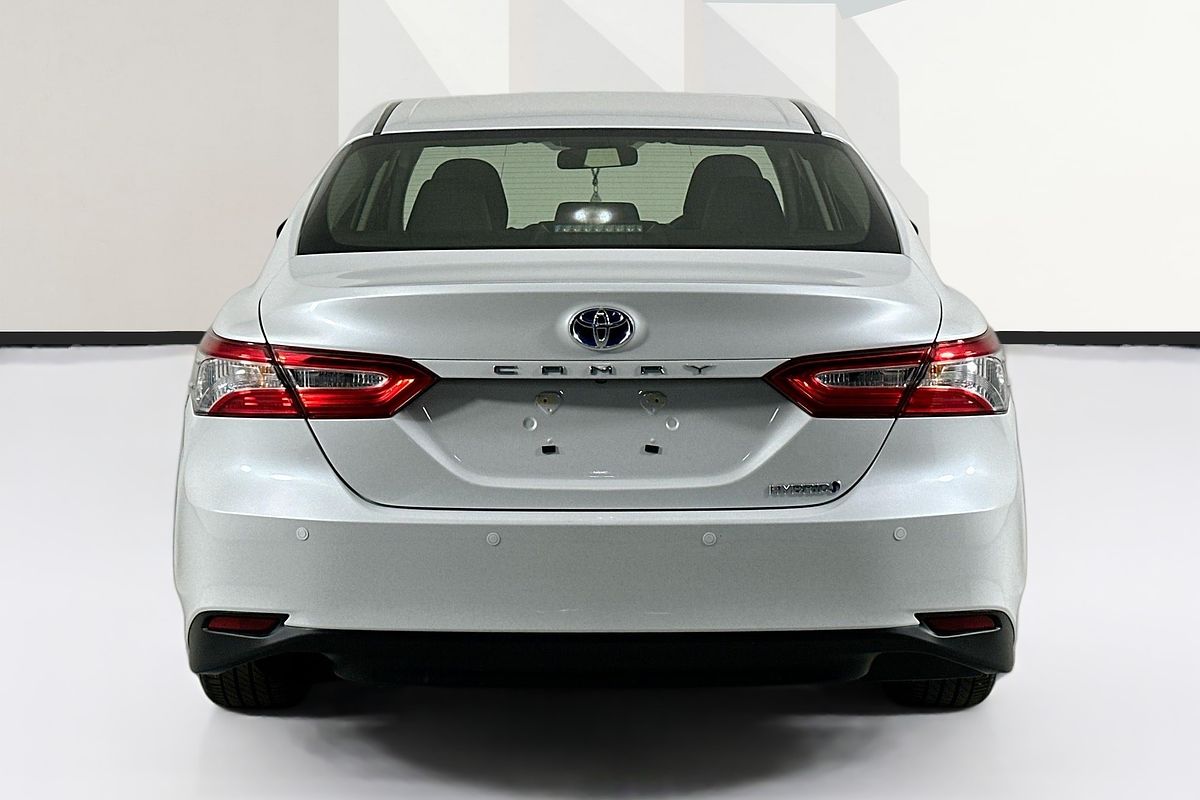 2018 Toyota CAMRY ASCENT HYBRID AXVH71R