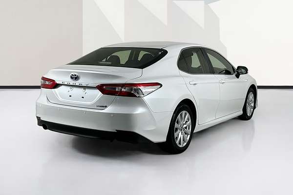 2018 Toyota CAMRY ASCENT HYBRID AXVH71R