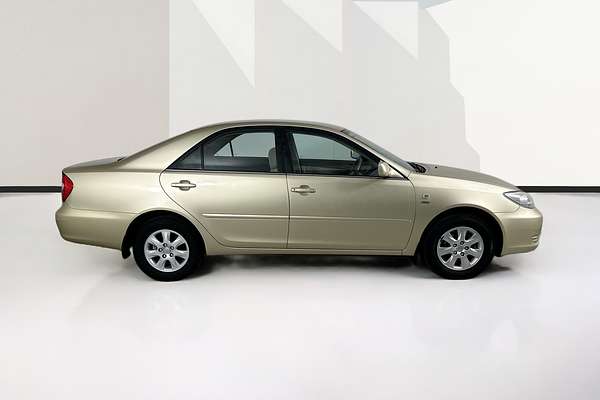 2003 Toyota CAMRY Ateva ACV36R