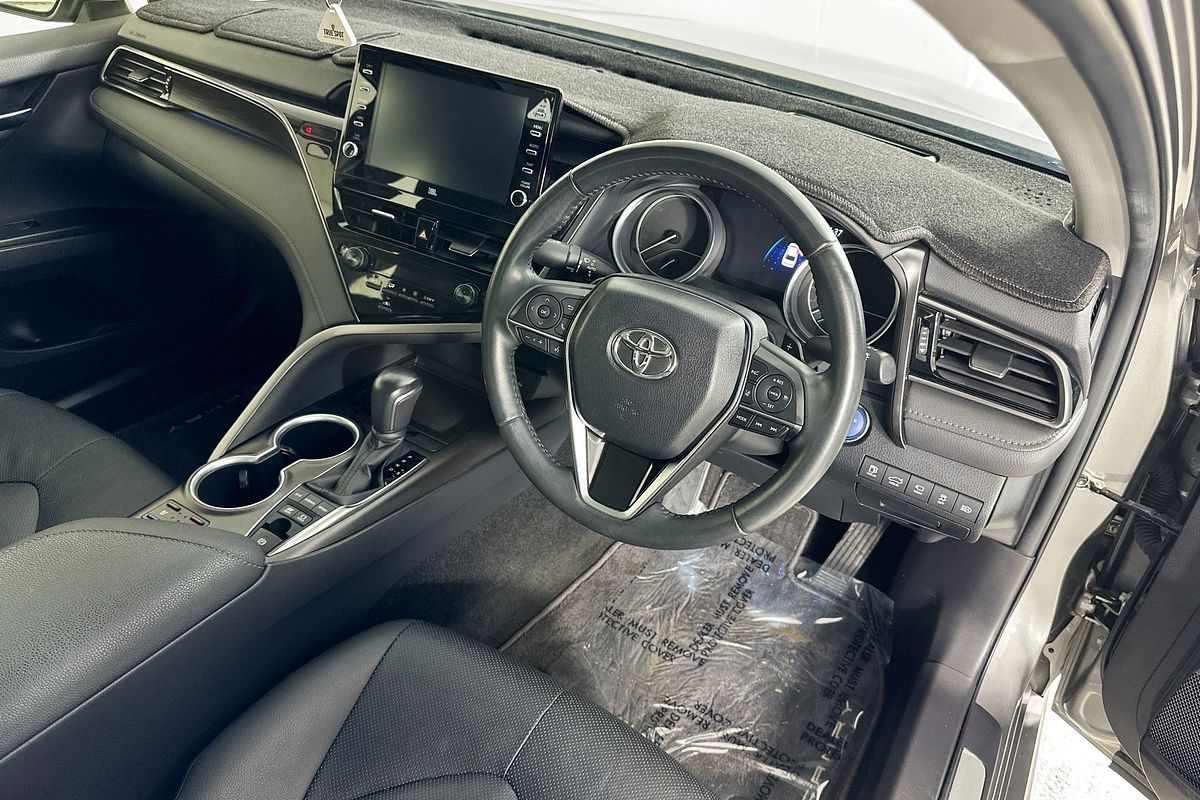 2021 Toyota CAMRY SL HYBRID AXVH70R