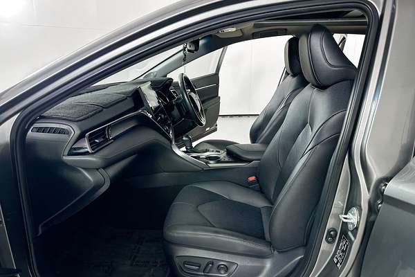 2021 Toyota CAMRY SL HYBRID AXVH70R