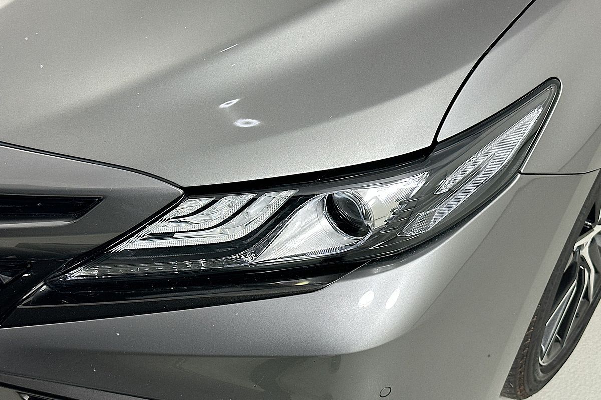 2021 Toyota CAMRY SL HYBRID AXVH70R