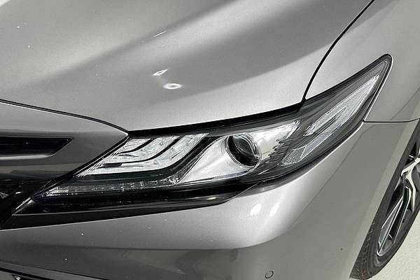2021 Toyota CAMRY SL HYBRID AXVH70R