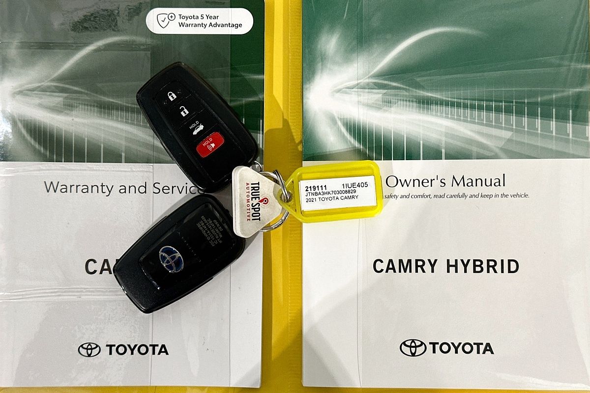 2021 Toyota CAMRY SL HYBRID AXVH70R