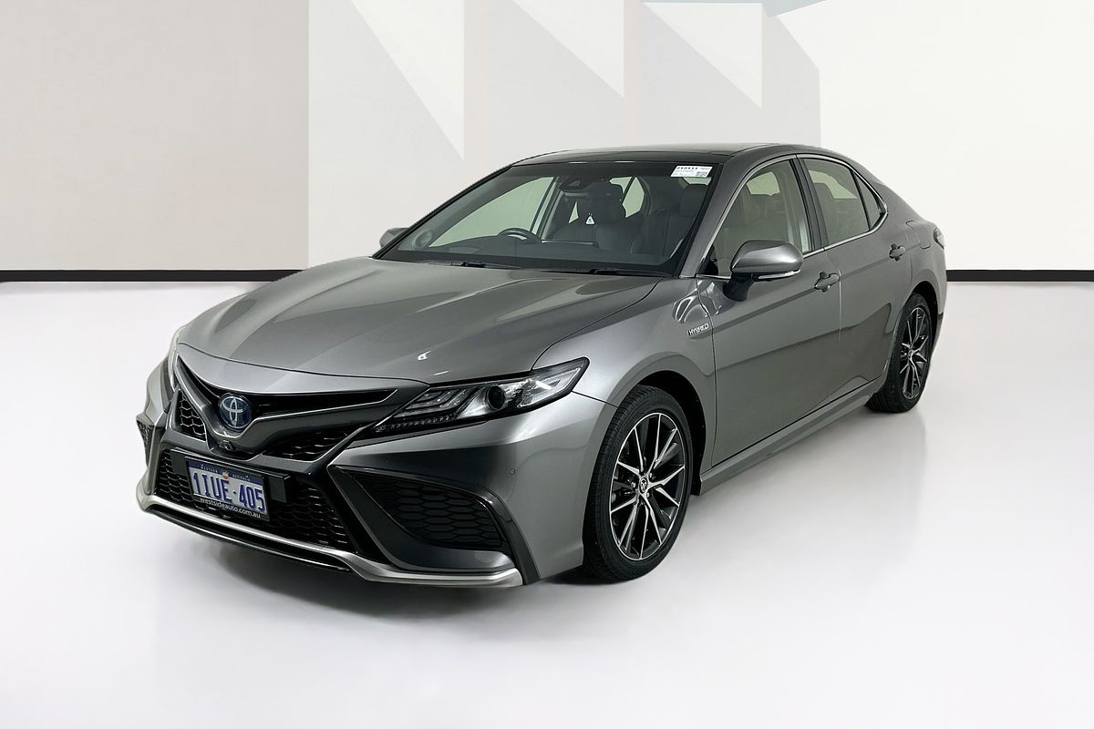2021 Toyota CAMRY SL HYBRID AXVH70R