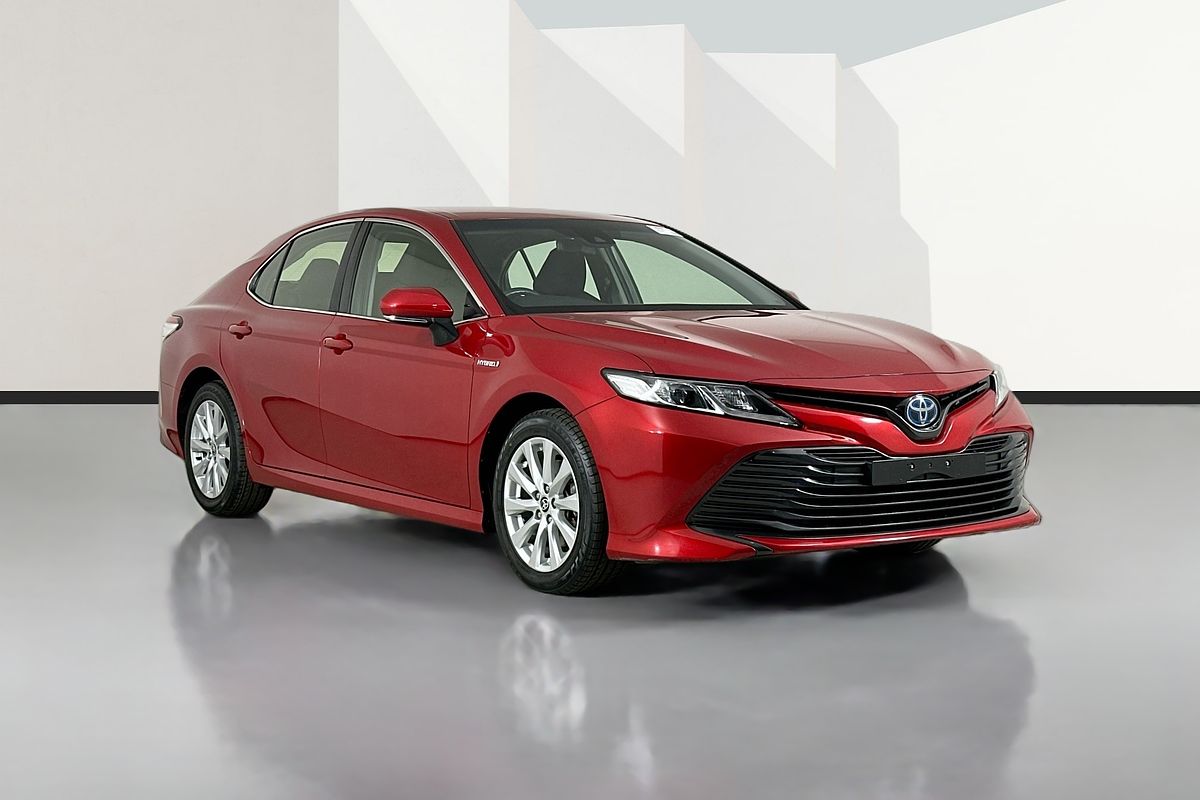 2020 Toyota CAMRY ASCENT HYBRID AXVH71R