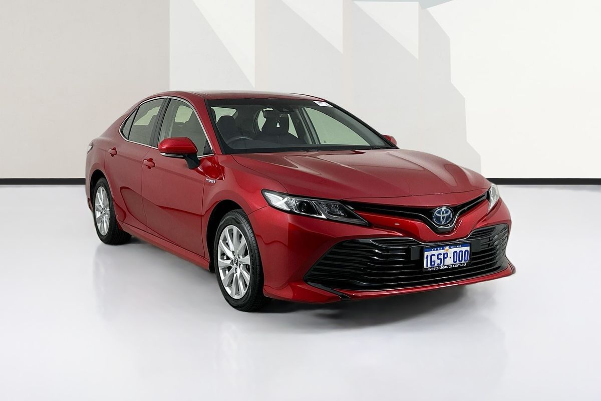 2019 Toyota CAMRY ASCENT HYBRID AXVH71R