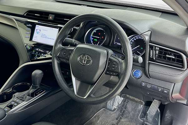 2020 Toyota CAMRY ASCENT HYBRID AXVH71R